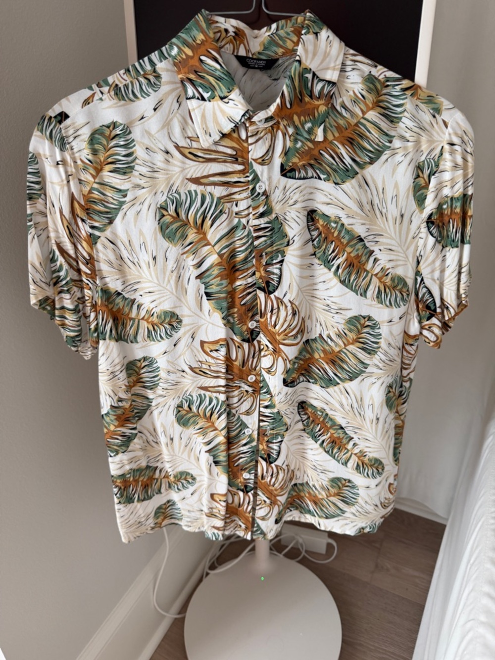Coofandy Casual Tropical Leaf Short-Sleeve Button-Down Shirt w/maching shorts